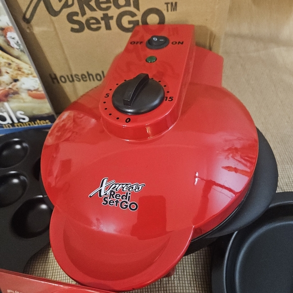 Xpress Redi Set Go Grill Healthy Cooker muffin Omelet pan - Picture 3 of 11